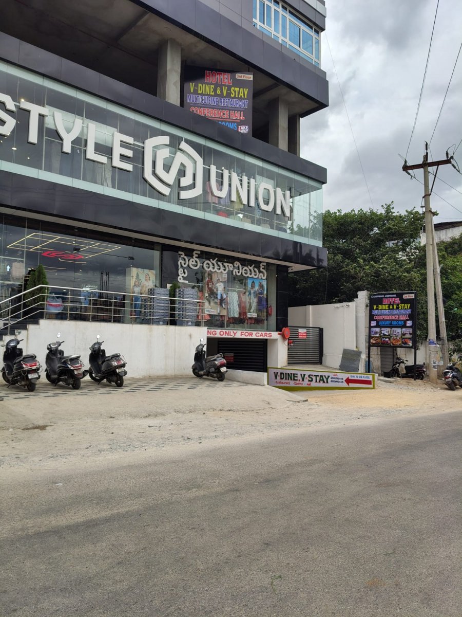 Hotel room in Madanapalle at V Stay